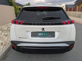 PEUGEOT E-2008 ACTIVE 50kWh, SOH 100%, DPH - 6