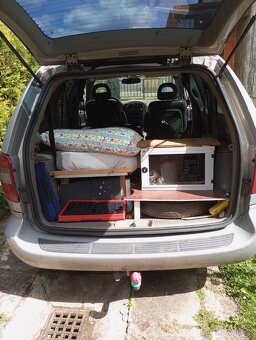 Chrysler Voyager 2,4i LPG automat - 6