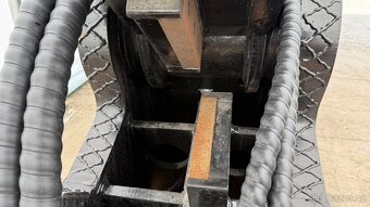 Demoliční nůžky pro bagry 18-26t - 6