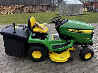 Zahradní traktor John Deere X300R - 6