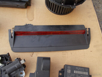 Díly VW Passat B7 (č.1) - 6