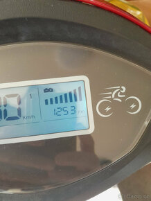 Elektrická tříkolka SELVO 31 000 - 6