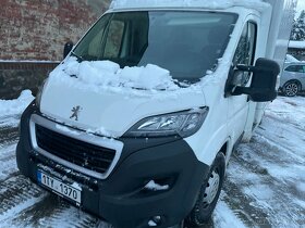 Dodávka Peugeot s plošinou - 6