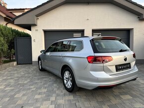 Volkswagen Passat Variant 2.0 TDI EVO Business DSG - 6