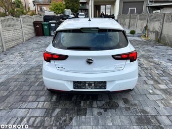 Opel Astra K 2015 1.0 Benzin Pekny Stav - 6