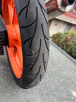 Honda CBR 125 Repsol - 6