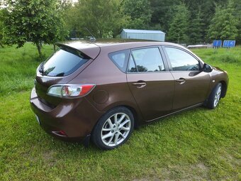 Mazda 3 - 6