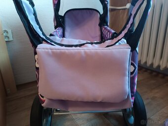 Dětský plně vybavený kočárek na hraní - 6