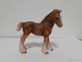 SCHLEICH Koně SBĚRATELSKÉ FIGURKY 11 - 6