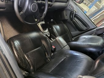 Toyota RAV4 2.0D 85kw d4d - 6