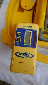 Univerzální rotační laser Spectra Precision HV101/KOMPLET - 6