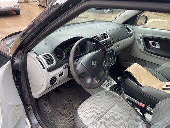 Škoda roomster 1.6i lpg poškozený motor - 6
