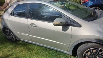 Honda Civic 8g 1.8 - 6