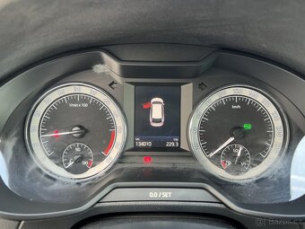Škoda Octavia 2.0TDi110KWLEDAbmi Light,134tkm, REZERVACE - 6