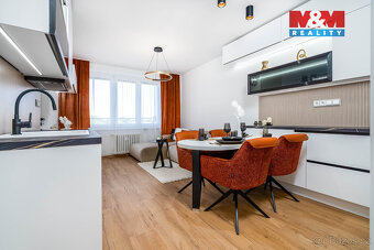 Prodej bytu 3+kk, 52 m², Hradec Králové, ul. třída SNP - 6