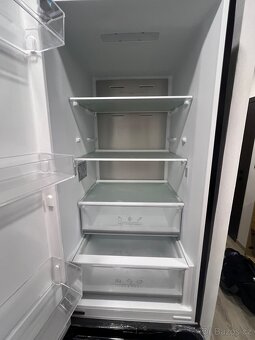 Philco PCDI 378 CNDX – téměř nová lednice - 6