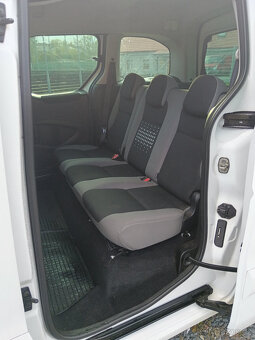 Citroën Berlingo 1.6 HDi 100 k, 10/2016 - 6