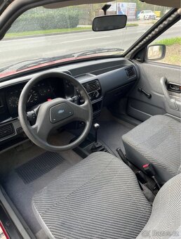 Ford Escort 1,3 vererán 1983 - 6