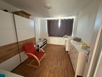 K prodeji rodinný dům Osice č.p. 114, okres Hradec Králové. - 6