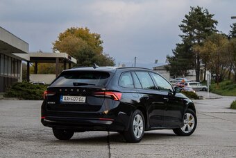 Škoda Octavia Combi 2.0 TDI Style DSG - 6