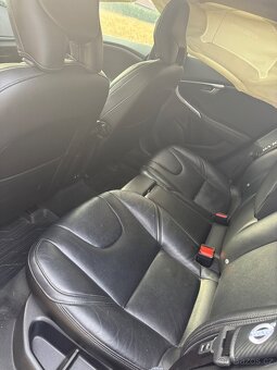 Volvo V40 D2 (2.0L) Inscription – Na opravu - 6