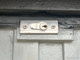 Dlouhodobě pronajmeme garáž na sídlišti Štěpnice - 6