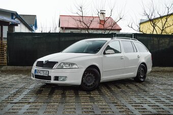 Škoda Octavia Combi 2.0 TDI Ambiente - 6