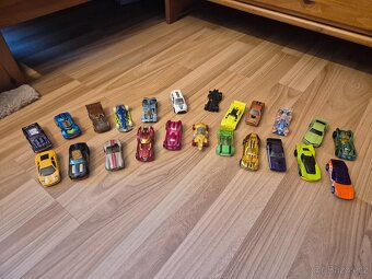 Hot Wheels komplet - 6