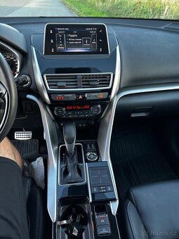 Mitsubishi Eclipse Cross 1.5 - 6