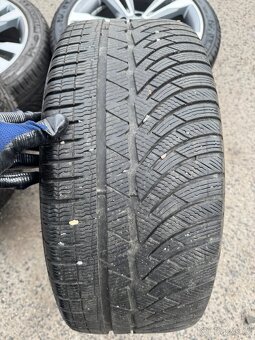 Mercedes r18 alu kola r18 5x112 Dvourozměrná Michelin Alpin - 6