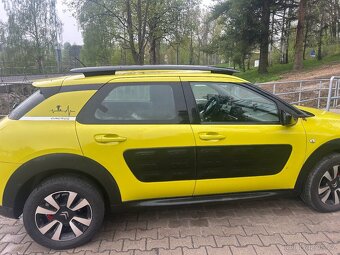 Citroen c4 cactus blueHDI - 6