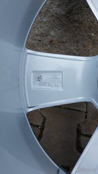 Alu kola 5x112 r18 originál Škoda Octavia III - 6