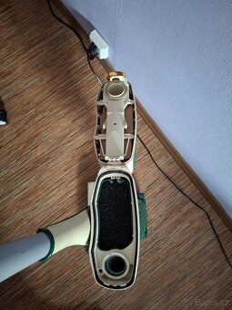 Vysavač Vorwerk Kobold 130 - 6