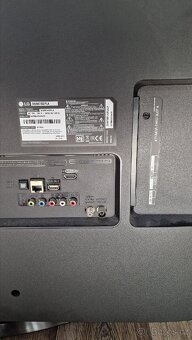 Prodám LG 50" UHD + držák - 6