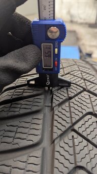 235/45 R18 XL Pirelli Sottozero 3 ZIMNÍ - 6