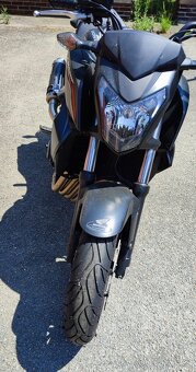 HONDA CBF 650 - 6