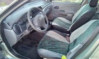 Prodám Renault Megan 1,4 benzin - 6