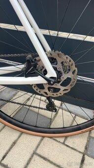 Scott Addict 20 Disc karbon XL vel.58 - 6