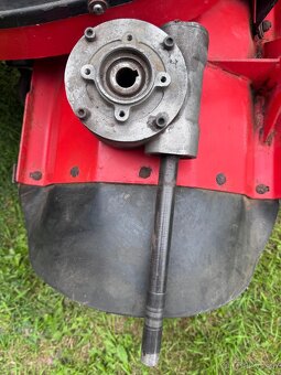 Motorový zametač/smeták - 6