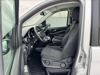 Prodávám Mercedes-Benz Třídy V 2,1 V220d L 6míst tažné NAVI - 6