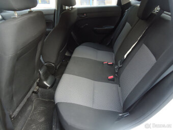 Suzuki Vitara 1.6 benzín 88 KW 2016 - 6