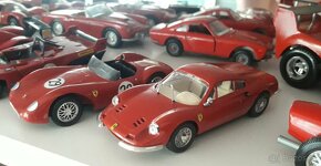 modely aut Ferrari - 6