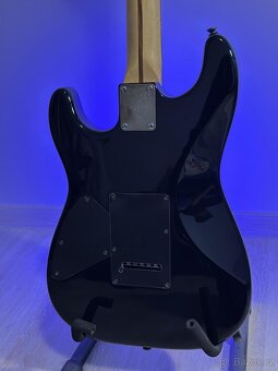 Fender Squier Standard Stratocaster OBEY - 6