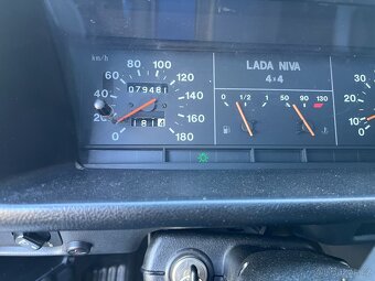 LADA Niva - 6