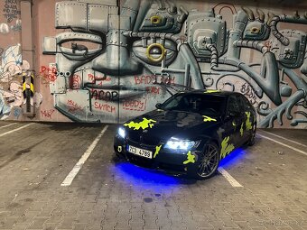 BMW e90. 320d - 6