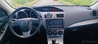 Mazda 3 - 6