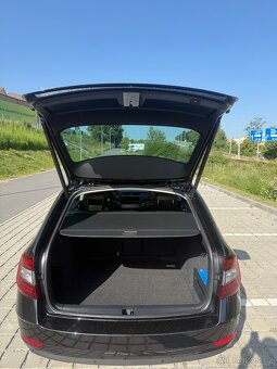 Škoda Octavia 3 Facelift DSG 4x4 135 kW L&K PANORAMA - 6