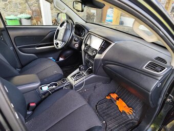 Mitsubishi L200 - 6