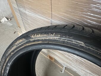 Letní pneu 2x 225/35 R19 a 1x 255/30 R19 - 6
