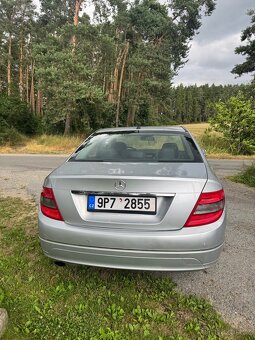 Mercedes Benz C220 CDI 204 876km 2011 Automatic - 6